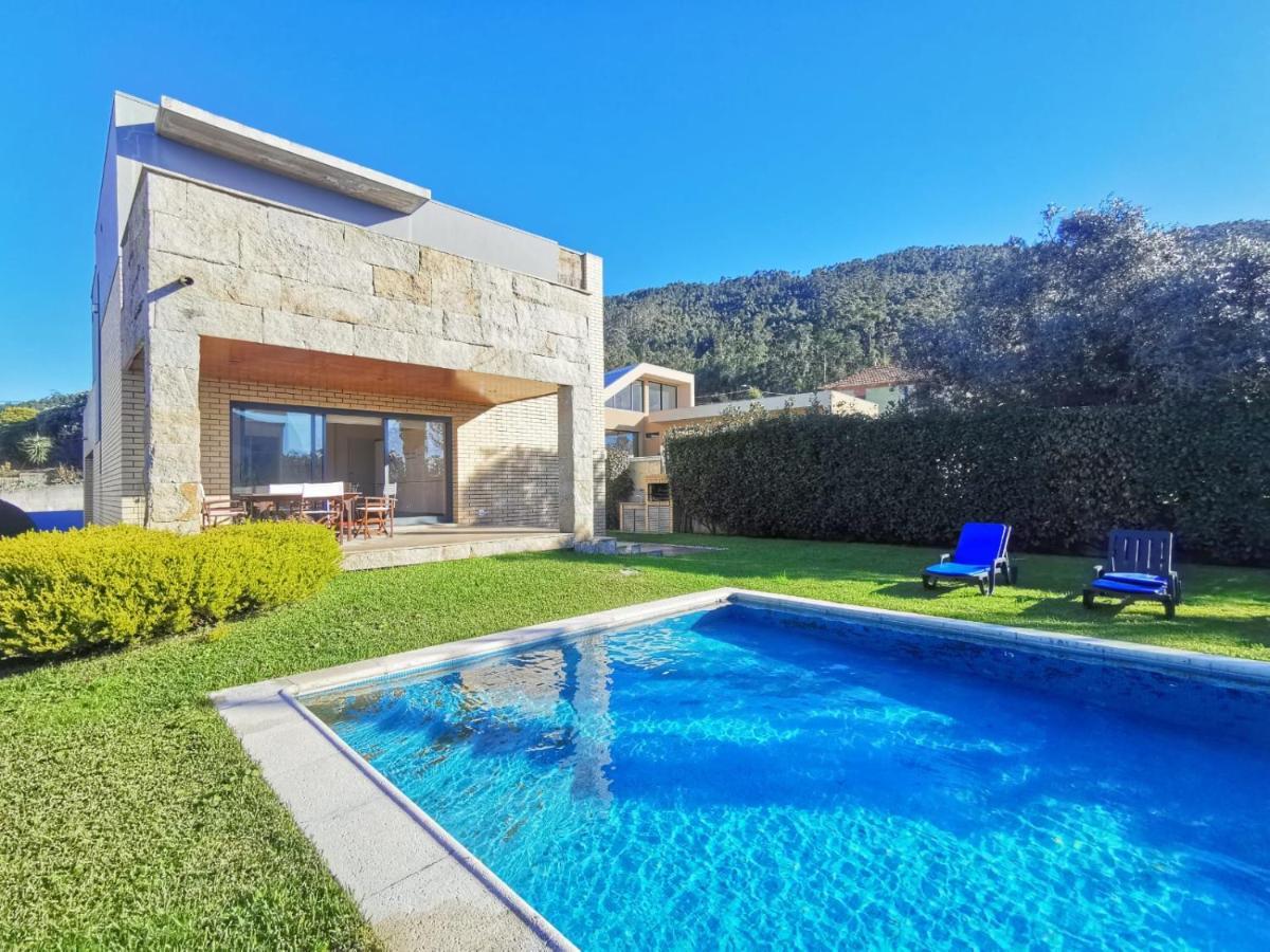 Hill & Beach House Viana do Castelo Esterno foto